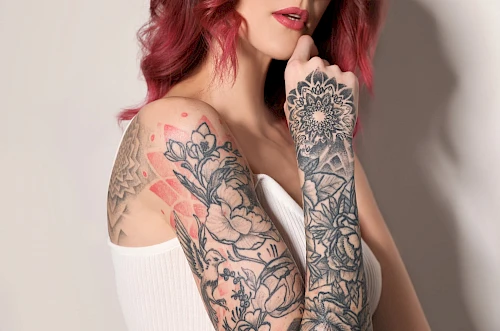 Dermatologia: Perché i tatuaggi sono permanenti (e perché è così difficile toglierli)